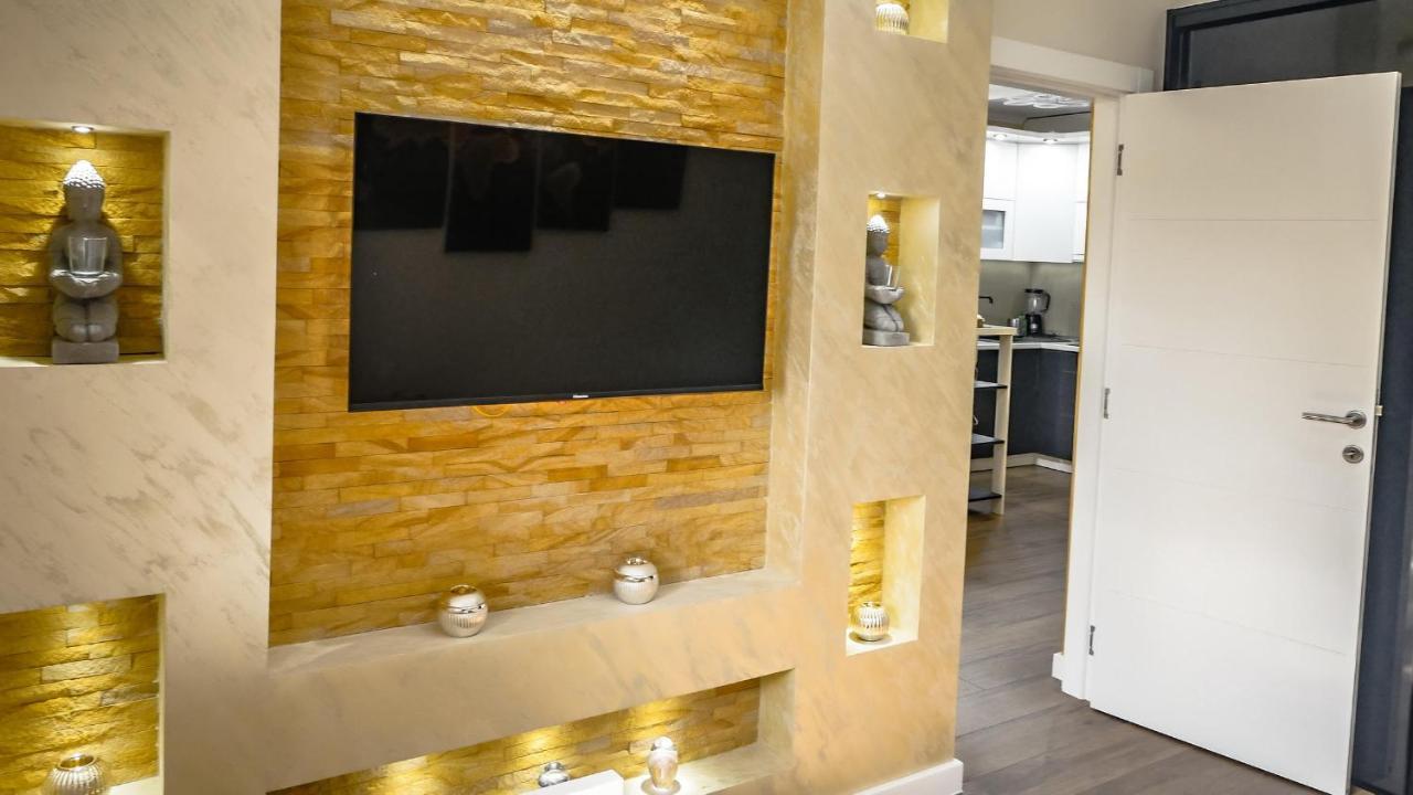 Apartment Delux 14 Subotica Dış mekan fotoğraf